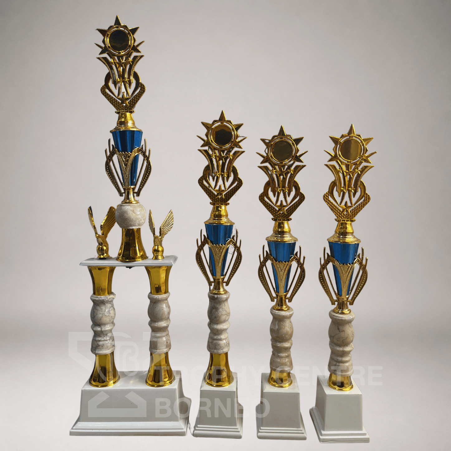 Trophy Series 152
